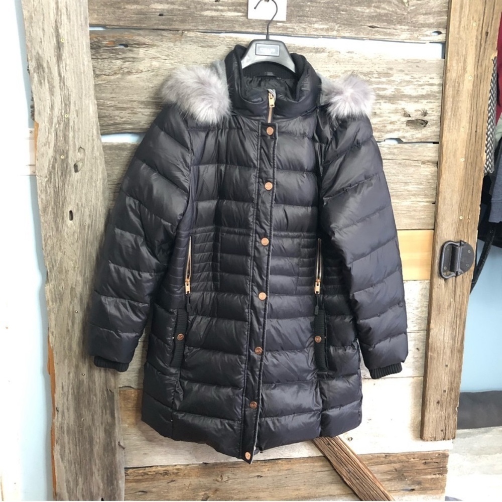 Livik Plus Size 1X Black Faux Fur Winter Coat